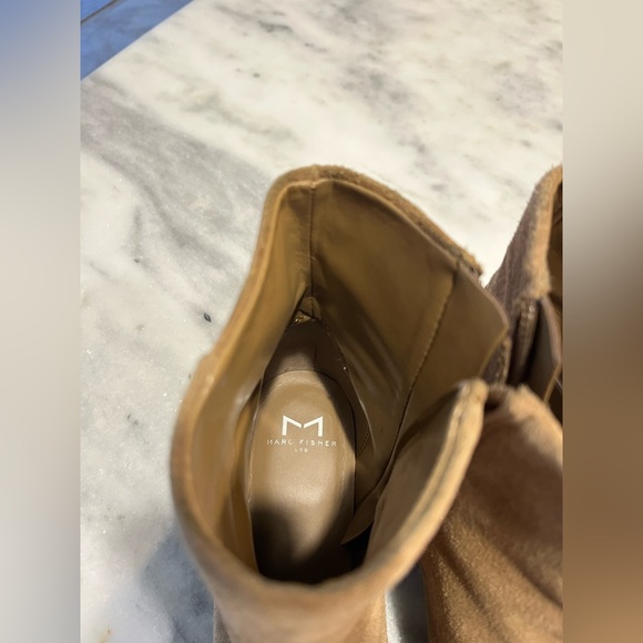 Marc Fisher Suede Zip Boots Brown Tan - Size 7 - Picture 8 of 8